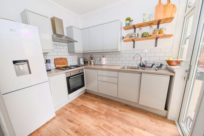 3 Bedroom Terraced House To Rent In Grayshott Road, Southsea, PO4