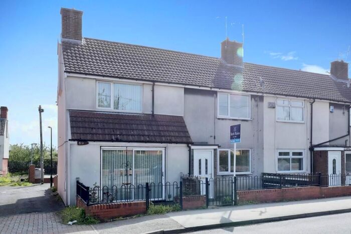 3 Bedroom Terraced House To Rent In Doe Quarry Lane, Dinnington, Sheffield, S25