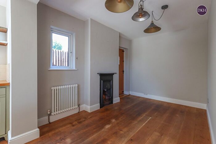 3 Bedroom End Of Terrace House For Sale In Church Lane, Kings Langley, Hertfordshire, WD4
