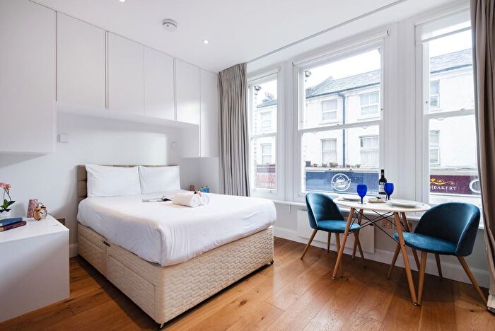 Studio To Rent In Kenway Road, London, SW5