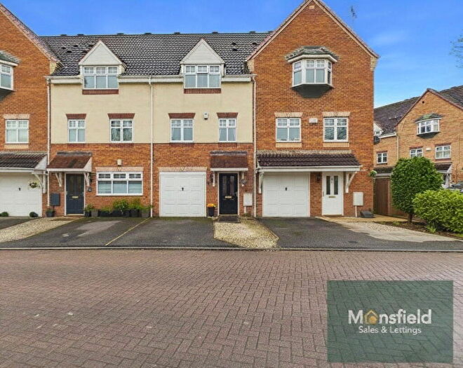 3 Bedroom Terraced House For Sale In Cobblestone Drive, Mansfield, NG18