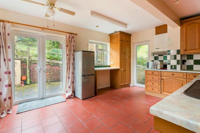 3 Bedroom Detached House To Rent In Marlow Bottom, Marlow, SL7