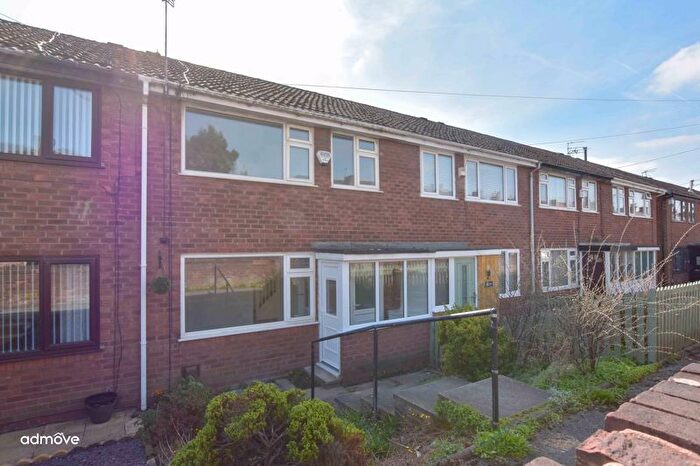 3 Bedroom Terraced House To Rent In Chaddock Lane, Worsley, M28
