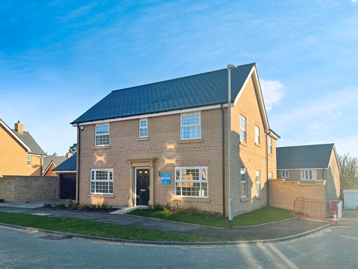 4 Bedroom Detached House For Sale In Orchard Close, Ketton, Stamford, PE9