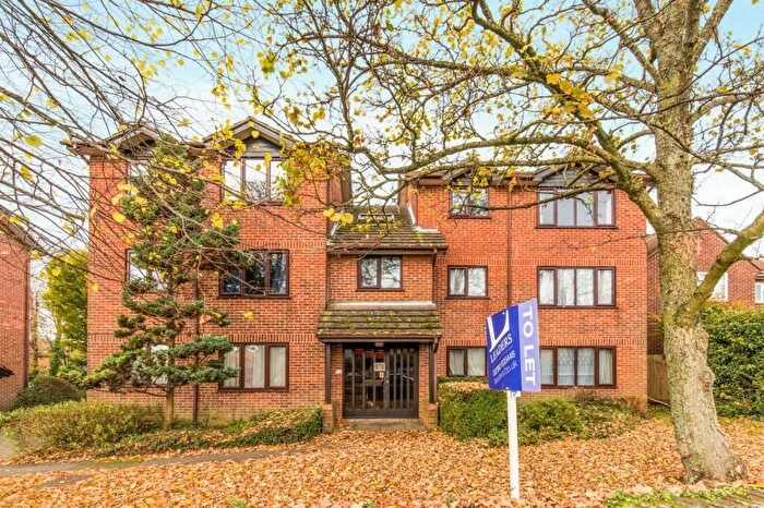 Flat To Rent In Winchester Road, Southampton, SO16