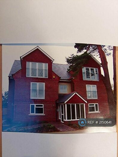 1 Bedroom Flat To Rent In Wessex Court, Tadley, RG26