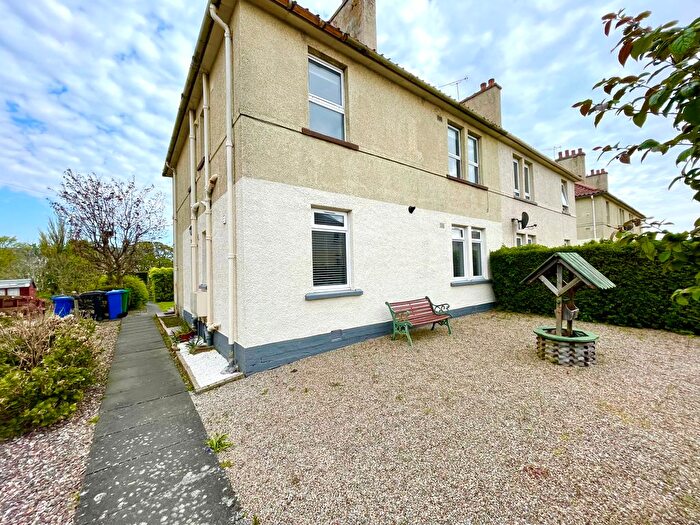 2 Bedroom Flat To Rent In St. Nicholas Street, St Andrews, KY16