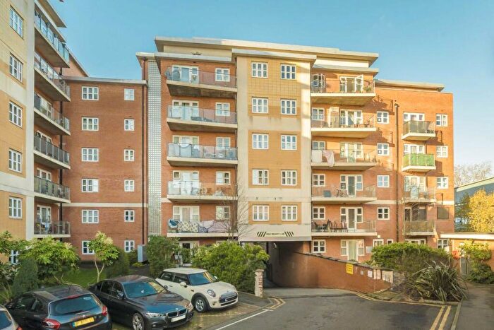 2 Bedroom Flat For Sale In Stanley Road, Harrow, HA2
