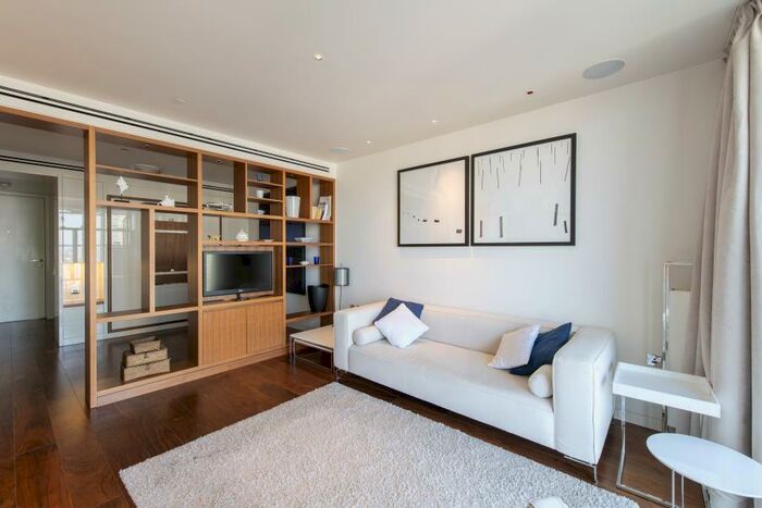 Apartment To Rent In The Heron, Moor Lane, EC2Y