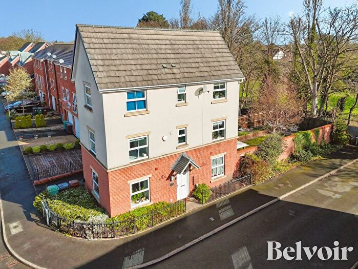 3 Bedroom Detached House For Sale In Pulley Close, Bloxwich, Walsall, WS3