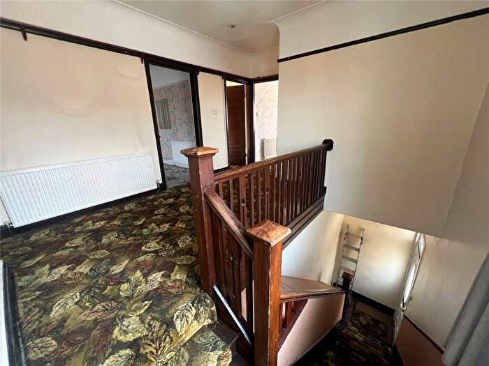 3 Bedroom Flat For Sale In Brompton Avenue, Rhos On Sea, Colwyn Bay, Conwy, LL28