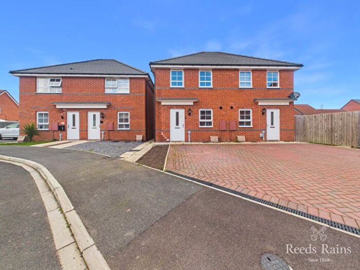 2 Bedroom Semi-Detached House For Sale In Bell Road, Spennymoor, Durham, DL16