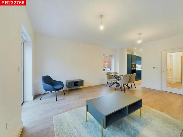 3 Bedroom Terraced House To Rent In Denning Drive, Warfield, Bracknell, RG42