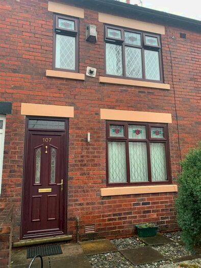 2 Bedroom Terraced House To Rent In Hollinhall Street, Oldham, OL4