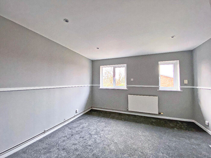 1 Bedroom House To Rent In Chiltern Avenue, Farnborough, Hampshire, GU14