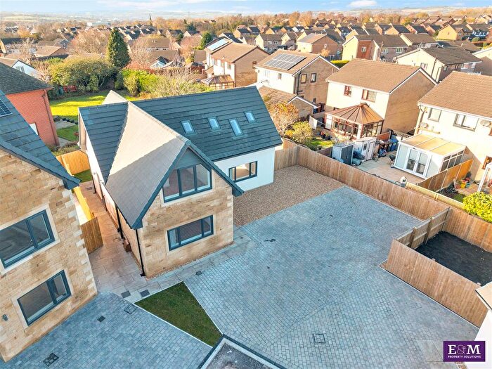4 Bedroom Detached House For Sale In Southern Court, Burnley, BB12