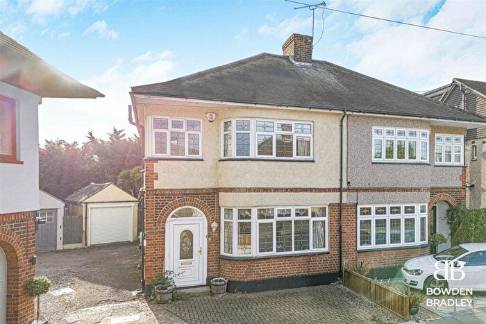 3 Bedroom Semi-Detached House For Sale In Eyre Close, Gidea Park, RM2