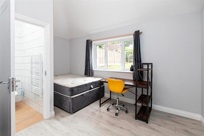 8 Bedroom House To Rent In Bournbrook Road, Birmingham, B29