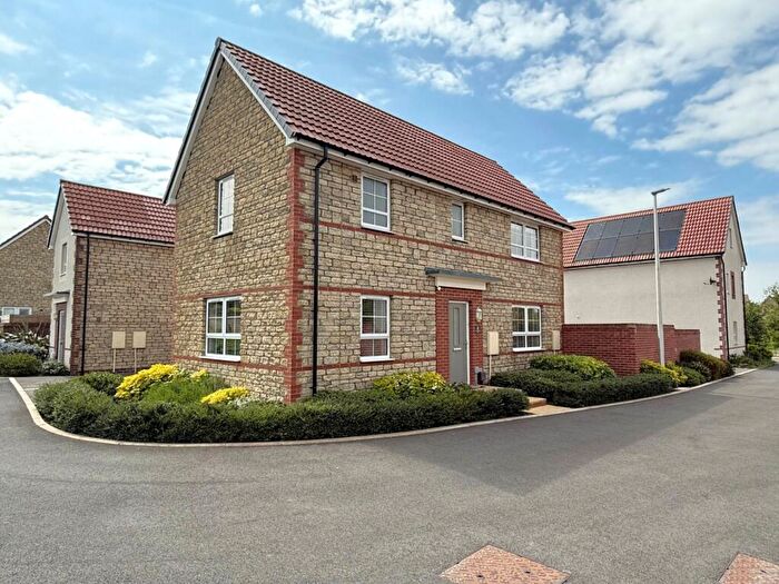 3 Bedroom Detached House For Sale In Sixty Fathom Close, Nailsea, North Somerset, BS48