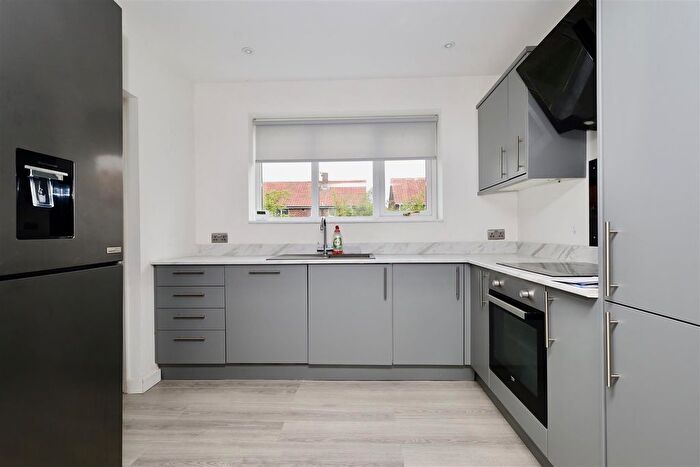 2 Bedroom Bungalow To Rent In Downend Road, Newcastle Upon Tyne, NE5