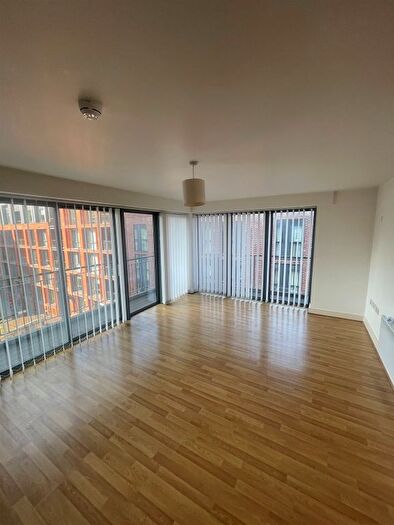 2 Bedroom Flat For Sale In Fleet Street, Birmingham, B3