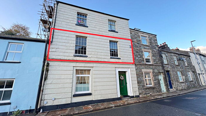1 Bedroom Flat For Sale In West Street, Tavistock, PL19