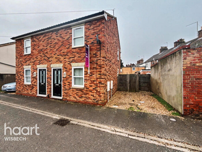 2 Bedroom Semi Detached House For Sale In Prince Street, Wisbech, PE13
