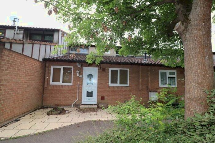 4 Bedroom Property To Rent In Malyons Green, Basildon, SS13