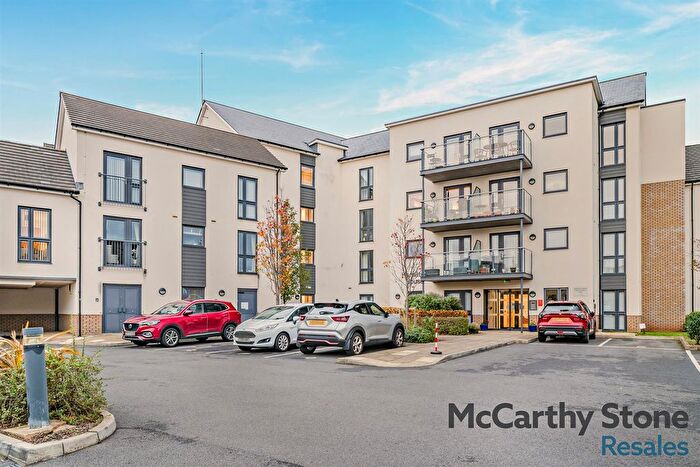 2 Bedroom Flat For Sale In Hamilton Court, Charlton Boulevard, Patchway, BS34