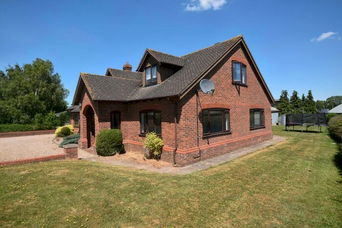1 Bedroom Apartment To Rent In Court Farm Bungalow, Kempley, Dymock, Gloucestershire, GL18