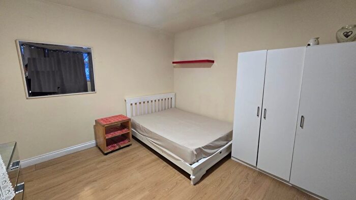 1 Bedroom Flat To Rent In Dehar Crescent, London, NW9
