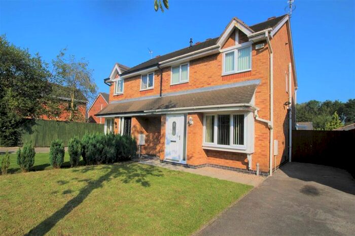 3 Bedroom Semi-Detached House To Rent In Teil Green, Fulwood, Preston PR2