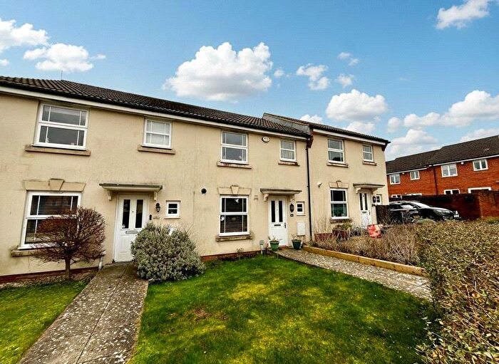 3 Bedroom Terraced House To Rent In Long Ashton, Perry Road, BS41