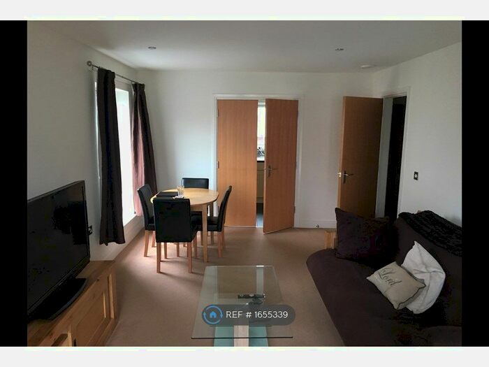2 Bedroom Flat To Rent In Osprey Lane, Harrow, HA2