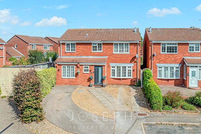 5 Bedroom Detached House For Sale In Platters Close, Ipswich, IP3