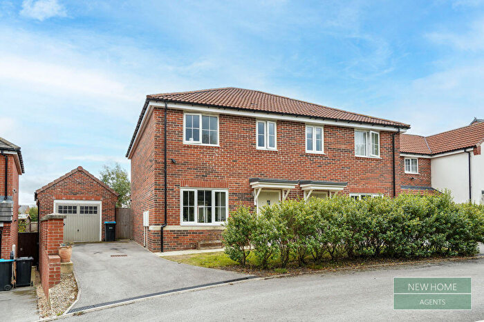 3 Bedroom Semi-Detached House For Sale In Bramble Drive, Harrogate, HG1