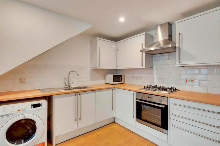 1 Bedroom Flat To Rent In Bothwell Street, London, W6