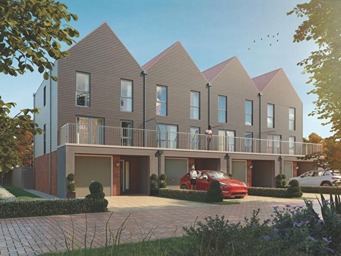 4 Bedroom Property For Sale In "Kensington End" At Roman Way, Rochester, ME2