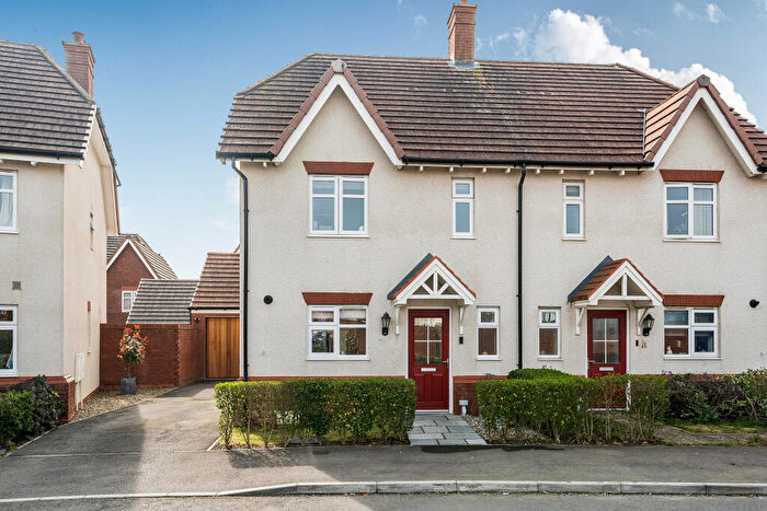 3 Bedroom Semi Detached House For Sale In High Ground, Tadpole Garden Village, Swindon, SN25