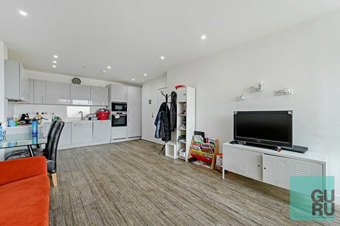 2 Bedroom Flat To Rent In St Johns Road, London, HA1