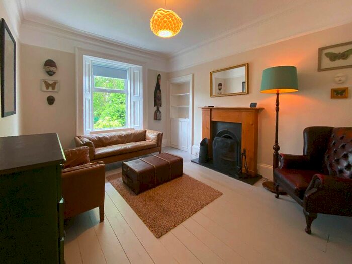 4 Bedroom Detached House To Rent In North Fort Street, Trinity, Edinburgh EH6