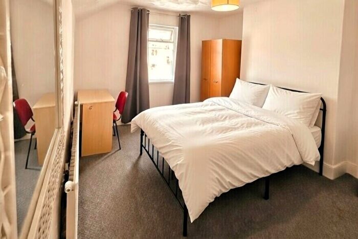 1 Bedroom Duplex To Rent In Glynrhondda Street, Cardiff(City), CF24