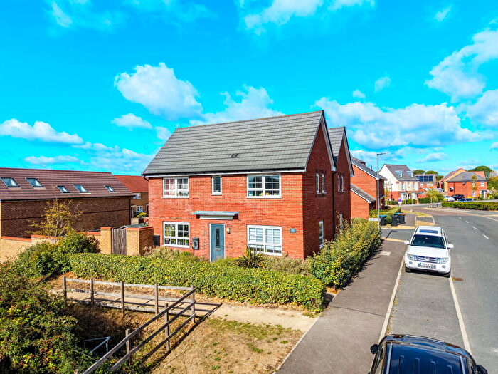 3 Bedroom Semi Detached House For Sale In Cicero Crescent, Milton Keynes, MK11
