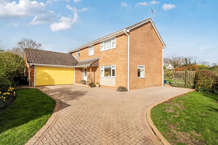 4 Bedroom Detached House For Sale In Okebourne Park, Liden, Swindon, SN3
