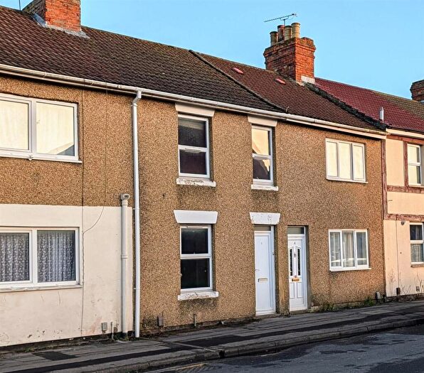 2 Bedroom Terraced House For Sale In Medgbury Place, Swindon, SN1