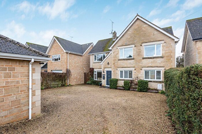 5 Bedroom Detached House For Sale In Bushey Row, Bampton, Oxfordshire, OX18