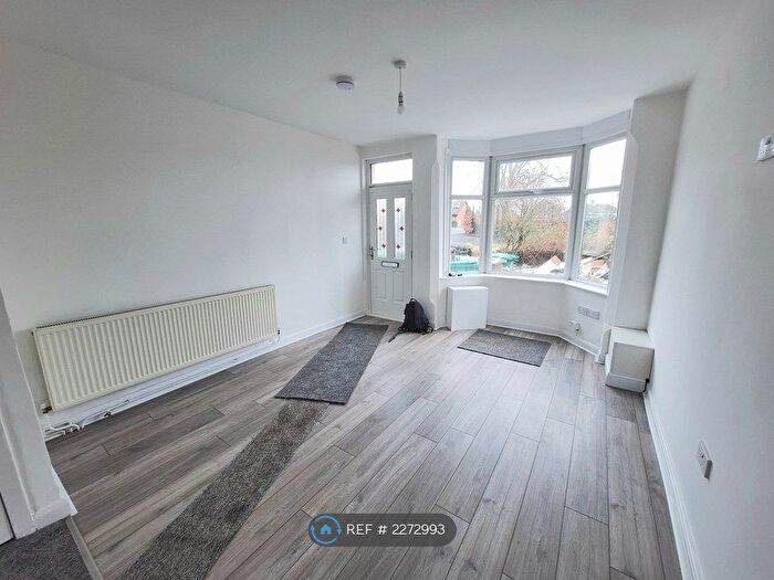 2 Bedroom Terraced House To Rent In Ragdale Road, Nottingham, NG6