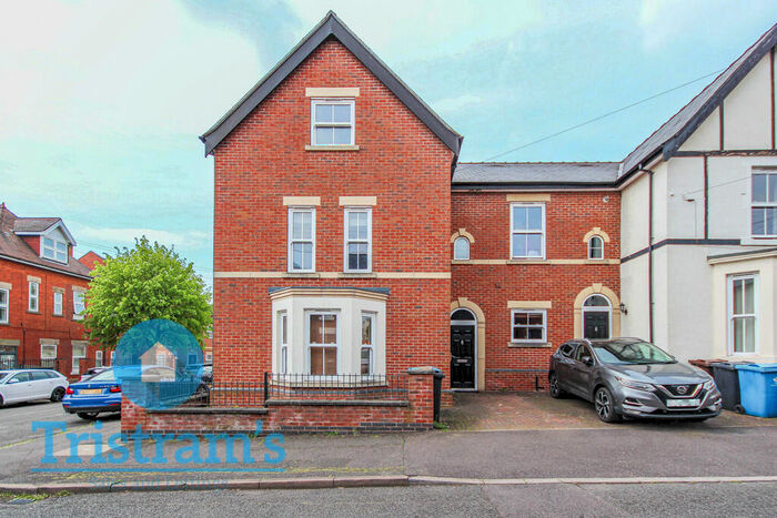 4 Bedroom Town House To Rent In Heyworth Street, Derby, DE22
