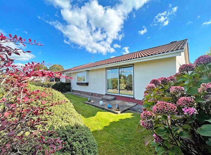 2 Bedroom Bungalow For Sale In Roman Way, Honiton, EX14