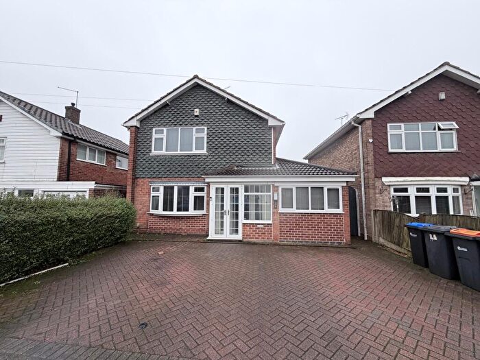4 Bedroom Detached House To Rent In Westbourne Road, Sutton-in-Ashfield, NG17